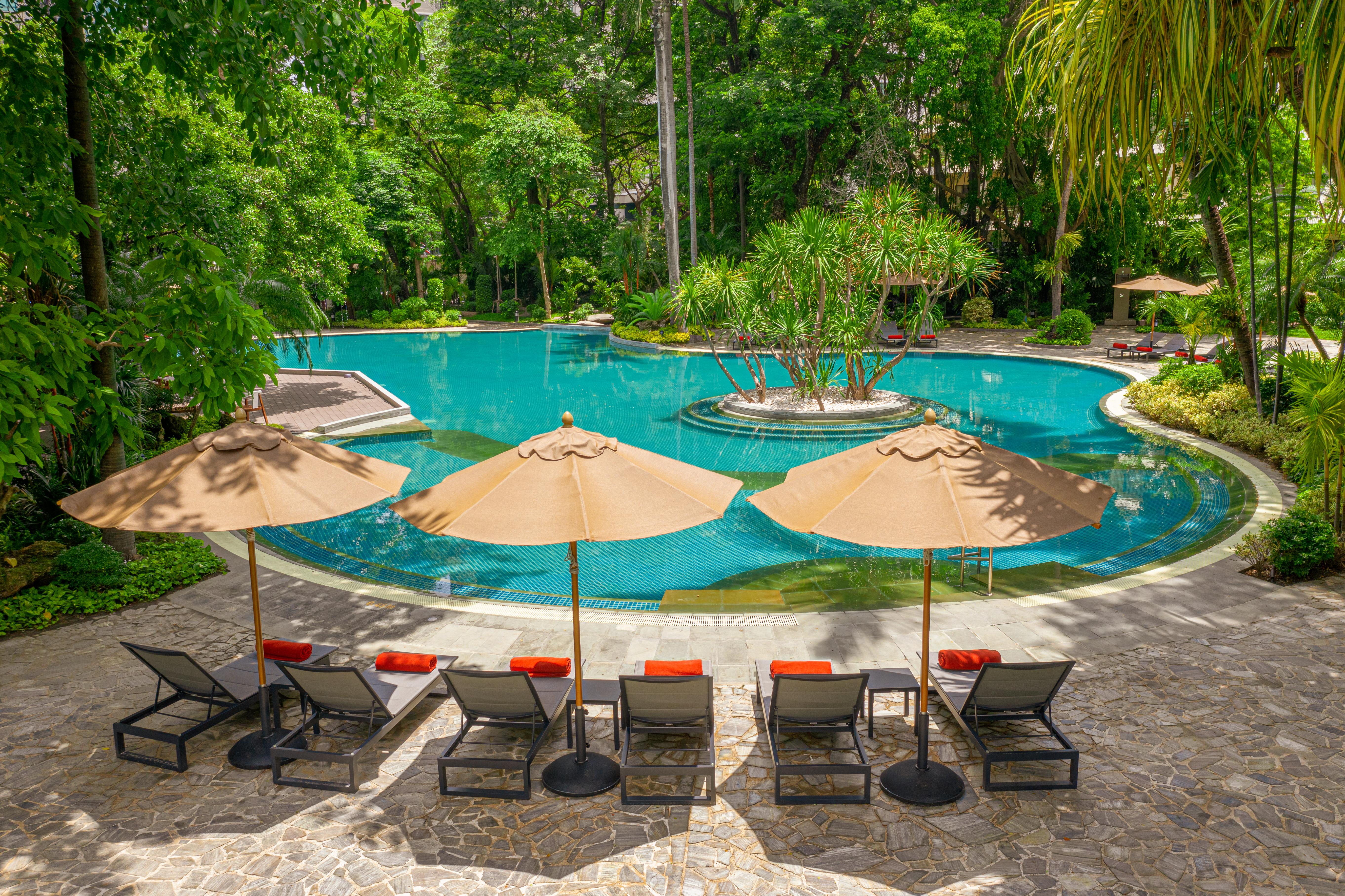 Moevenpick Hotel Bangkok Ploenchit Bdms Eksteriør billede