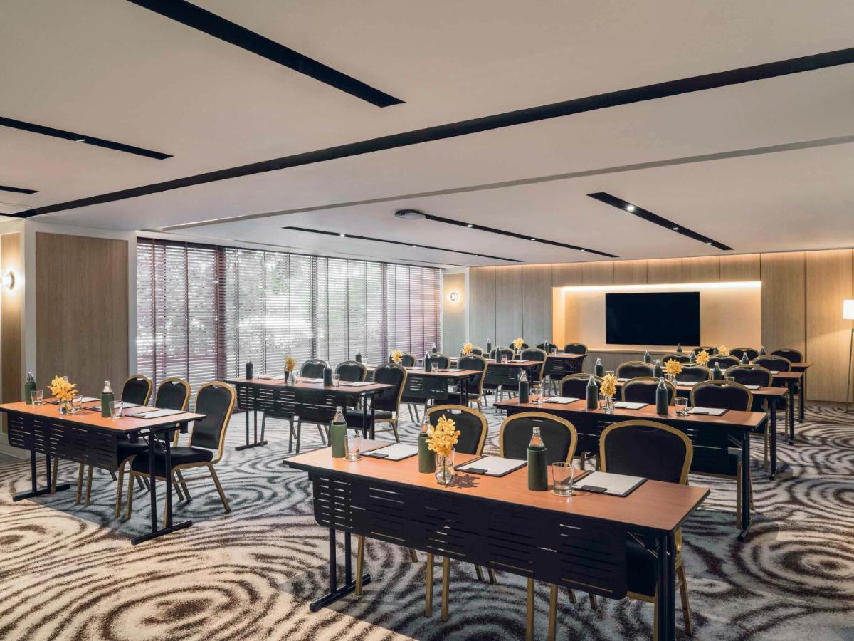 Moevenpick Hotel Bangkok Ploenchit Bdms Eksteriør billede
