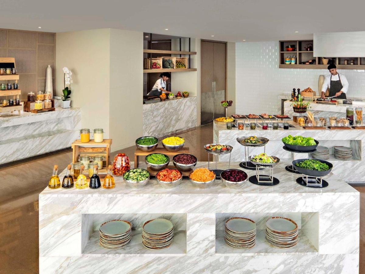 Moevenpick Hotel Bangkok Ploenchit Bdms Eksteriør billede