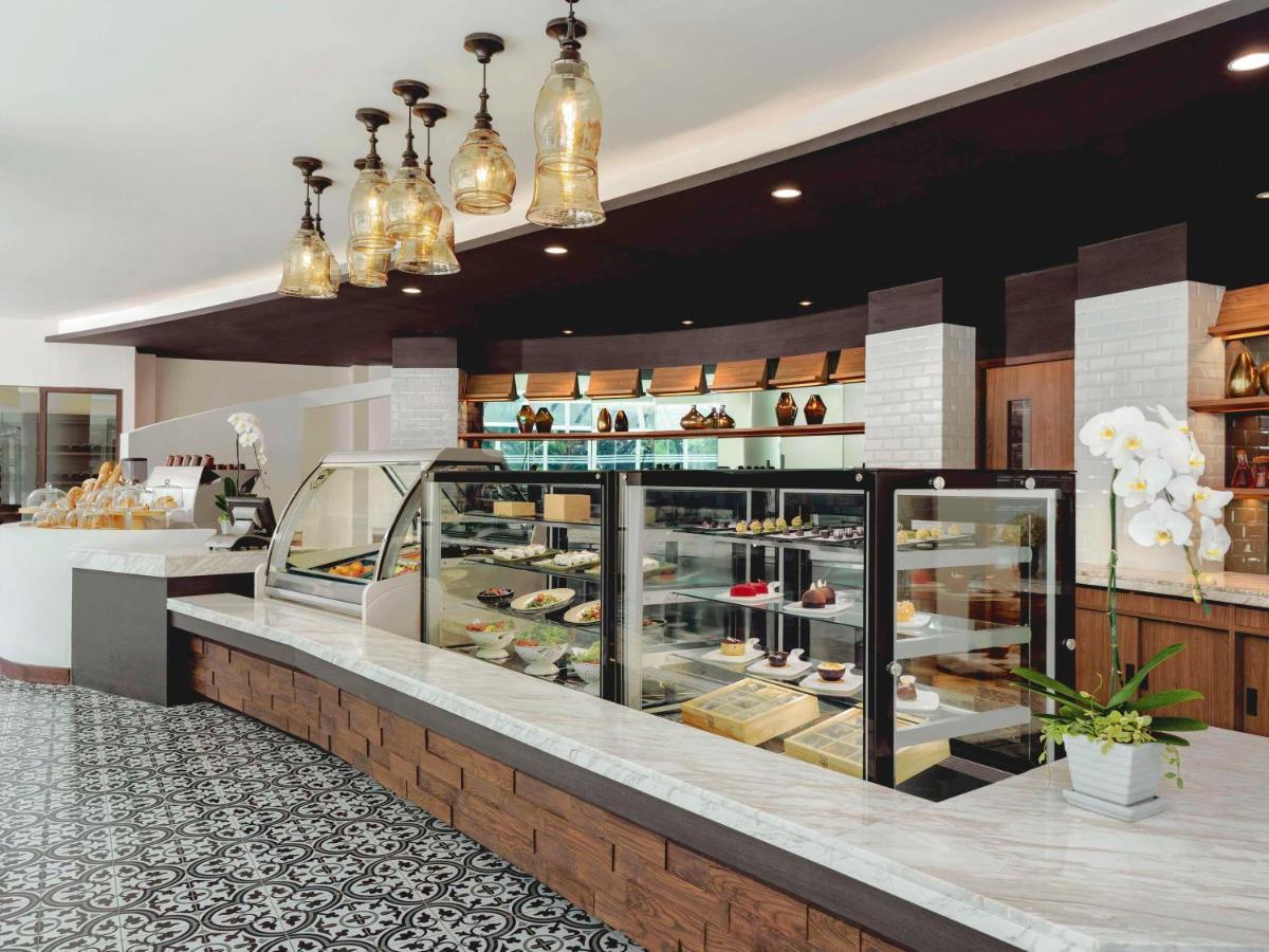 Moevenpick Hotel Bangkok Ploenchit Bdms Eksteriør billede
