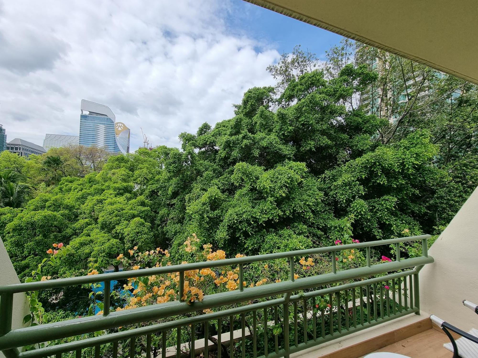 Moevenpick Hotel Bangkok Ploenchit Bdms Eksteriør billede