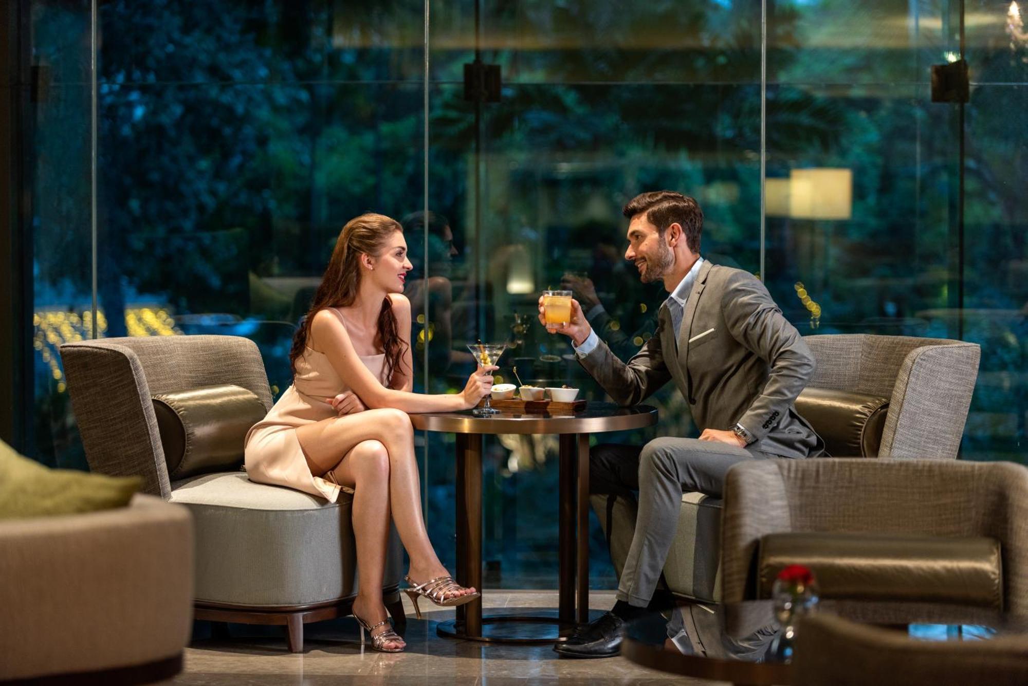 Moevenpick Hotel Bangkok Ploenchit Bdms Eksteriør billede